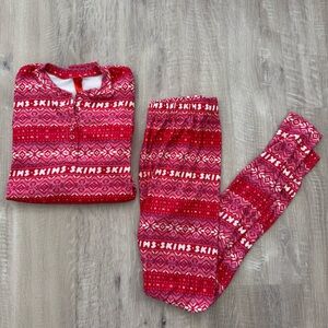 SKIMS Logo Plush Holiday PJ Set Size Small